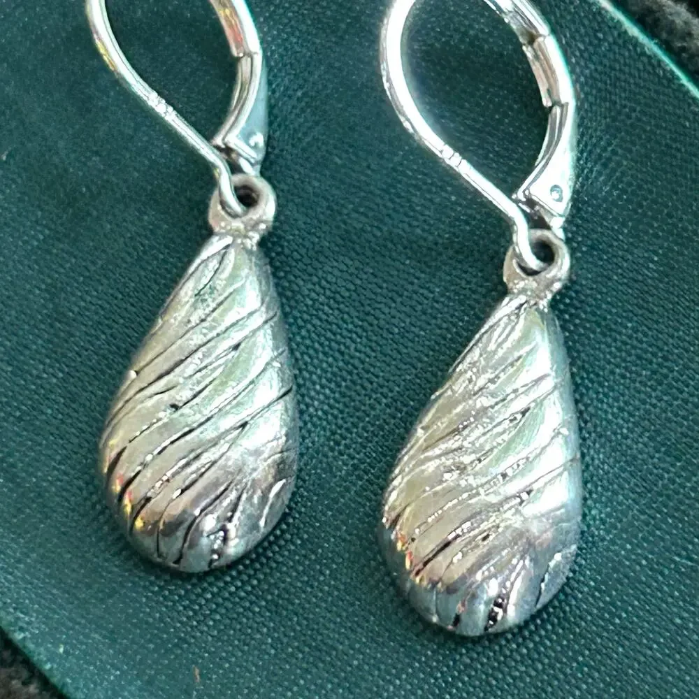 Vintage Sterling Silver 925 Teardrop Dangle Earrings – Textured Drop Design